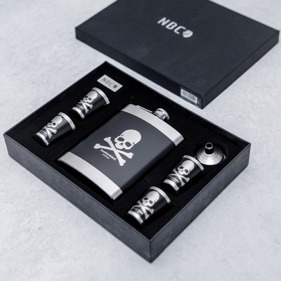 ست قمقمه جیبی مدل skull