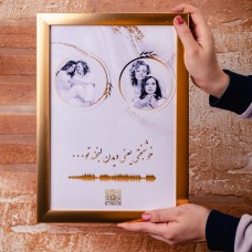 قاب عکس آنجل — نمای ۱