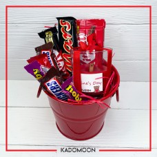 پک شکلات سطلی و شمع