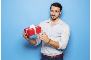 راهنمای خرید بهترین  کادو برای روز مرد